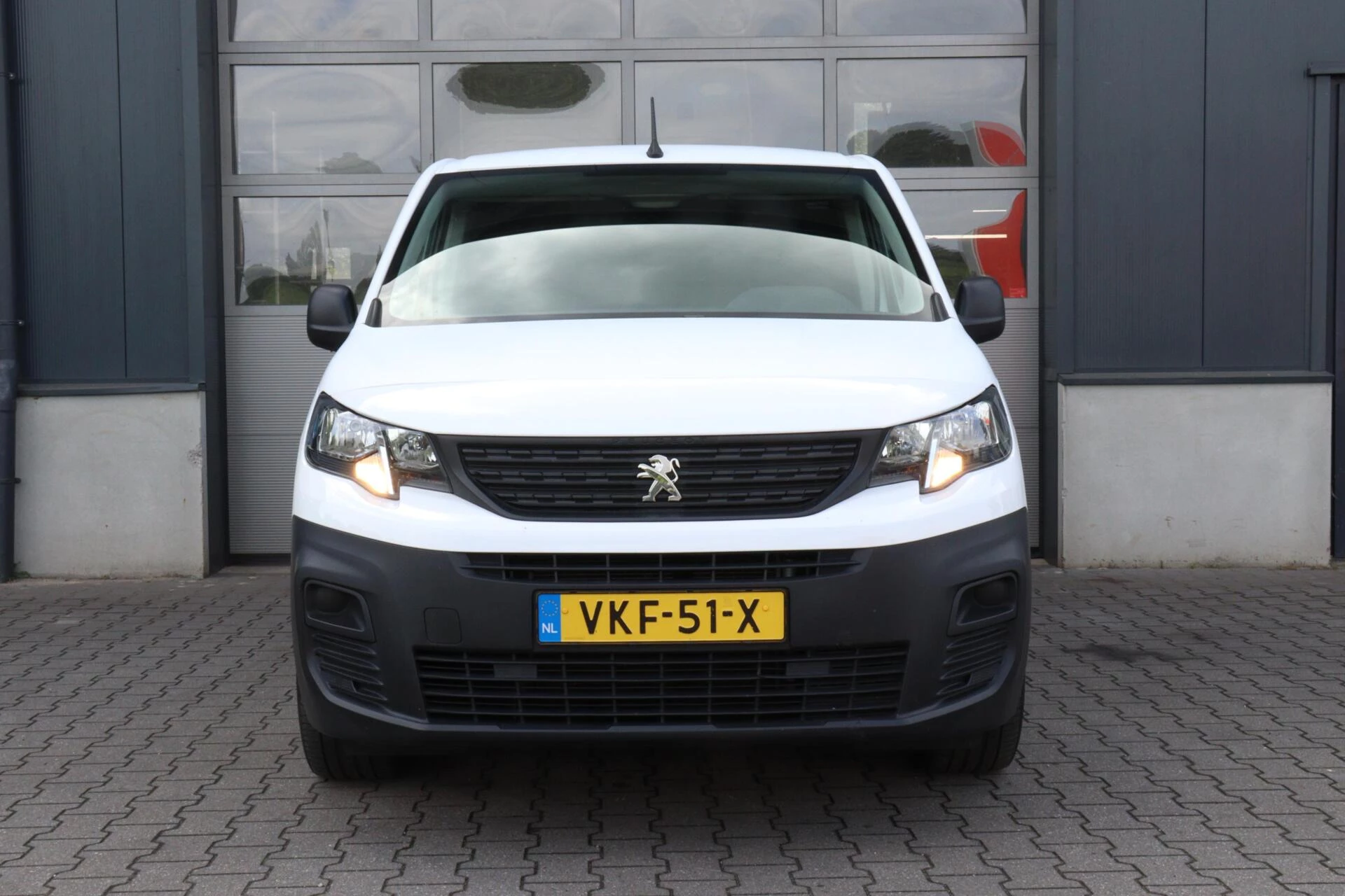 Hoofdafbeelding Peugeot Partner