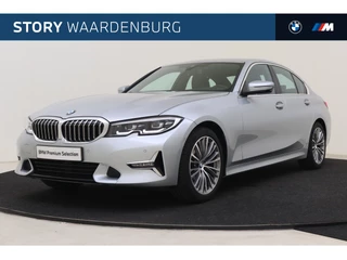 BMW 3 Serie 320i High Executive Luxury Line Automaat / Achteruitrijcamera / LED / Head-Up / Parking Assistant / Live Cockpit Professional / Stoelverwarming