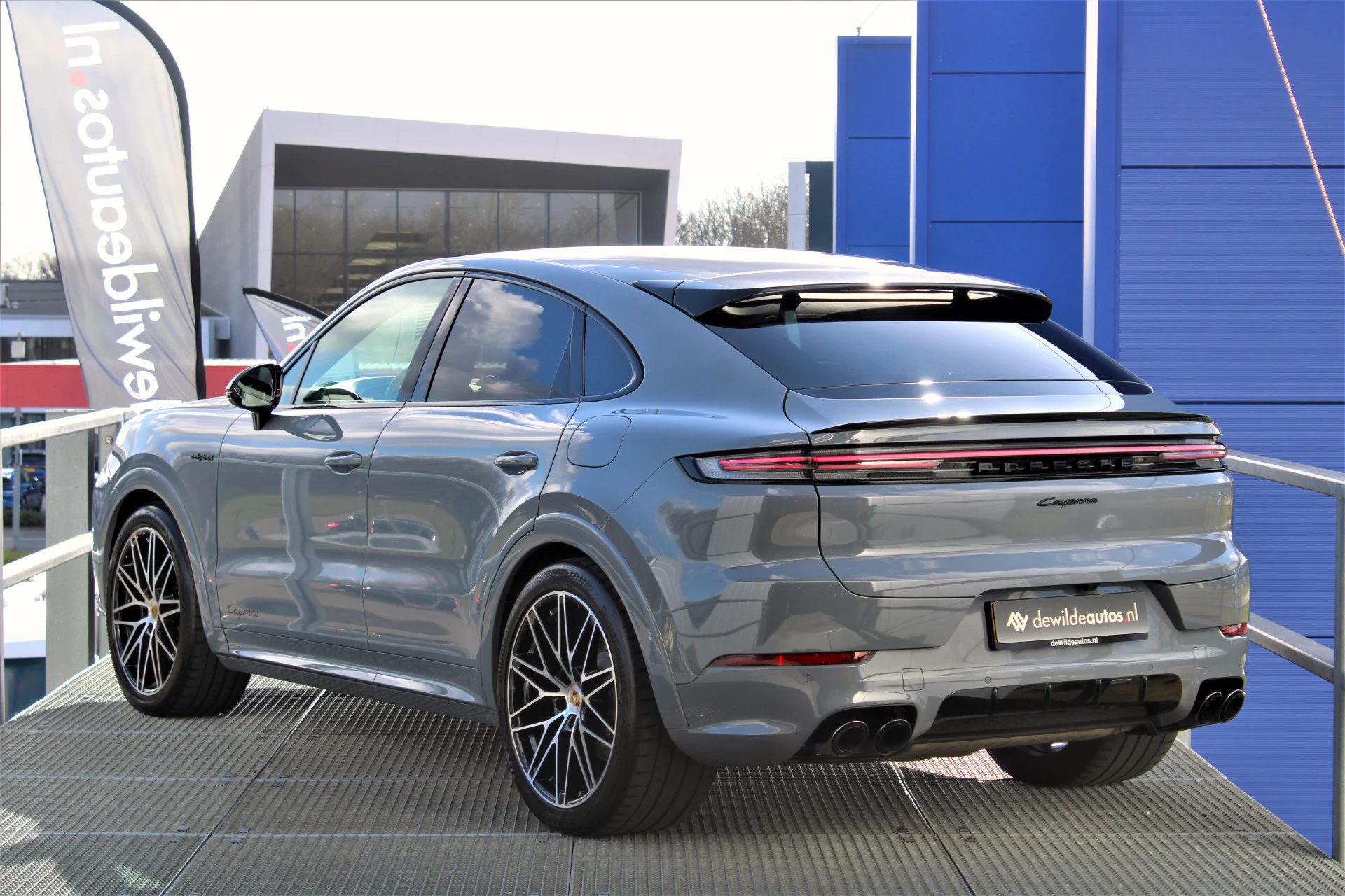 Hoofdafbeelding Porsche Cayenne