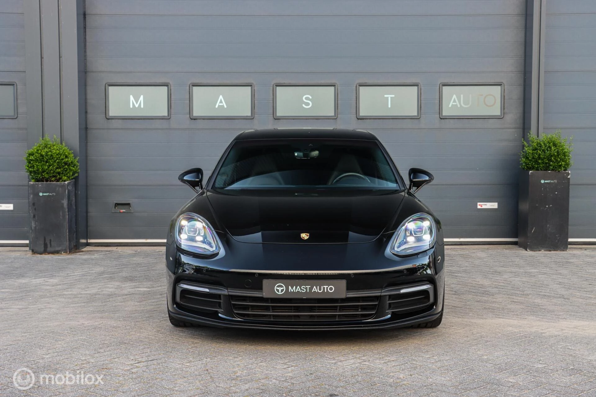 Hoofdafbeelding Porsche Panamera
