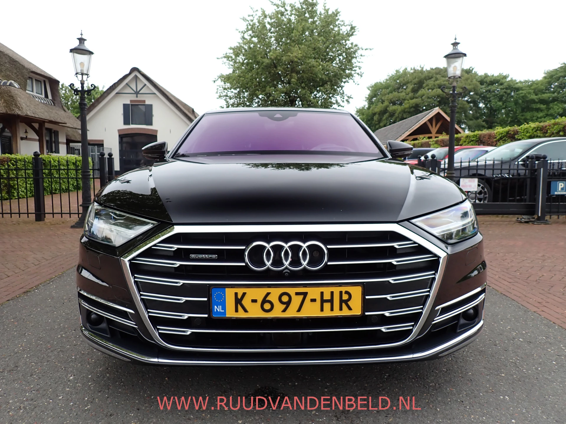 Hoofdafbeelding Audi A8