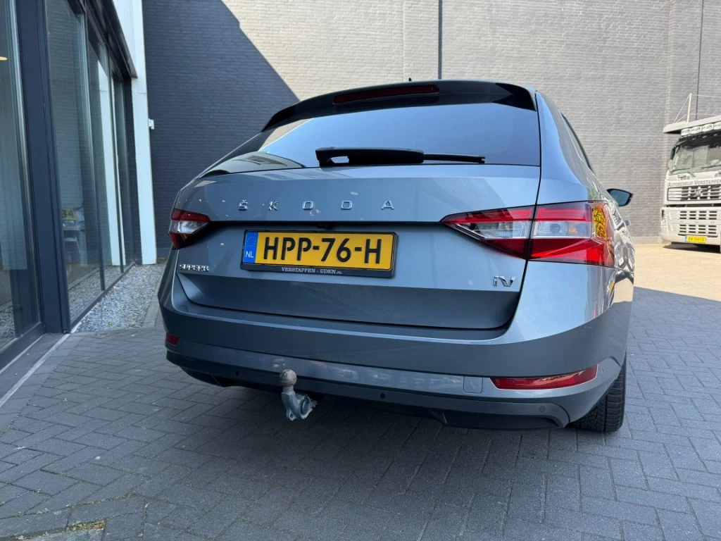 Hoofdafbeelding Škoda Superb
