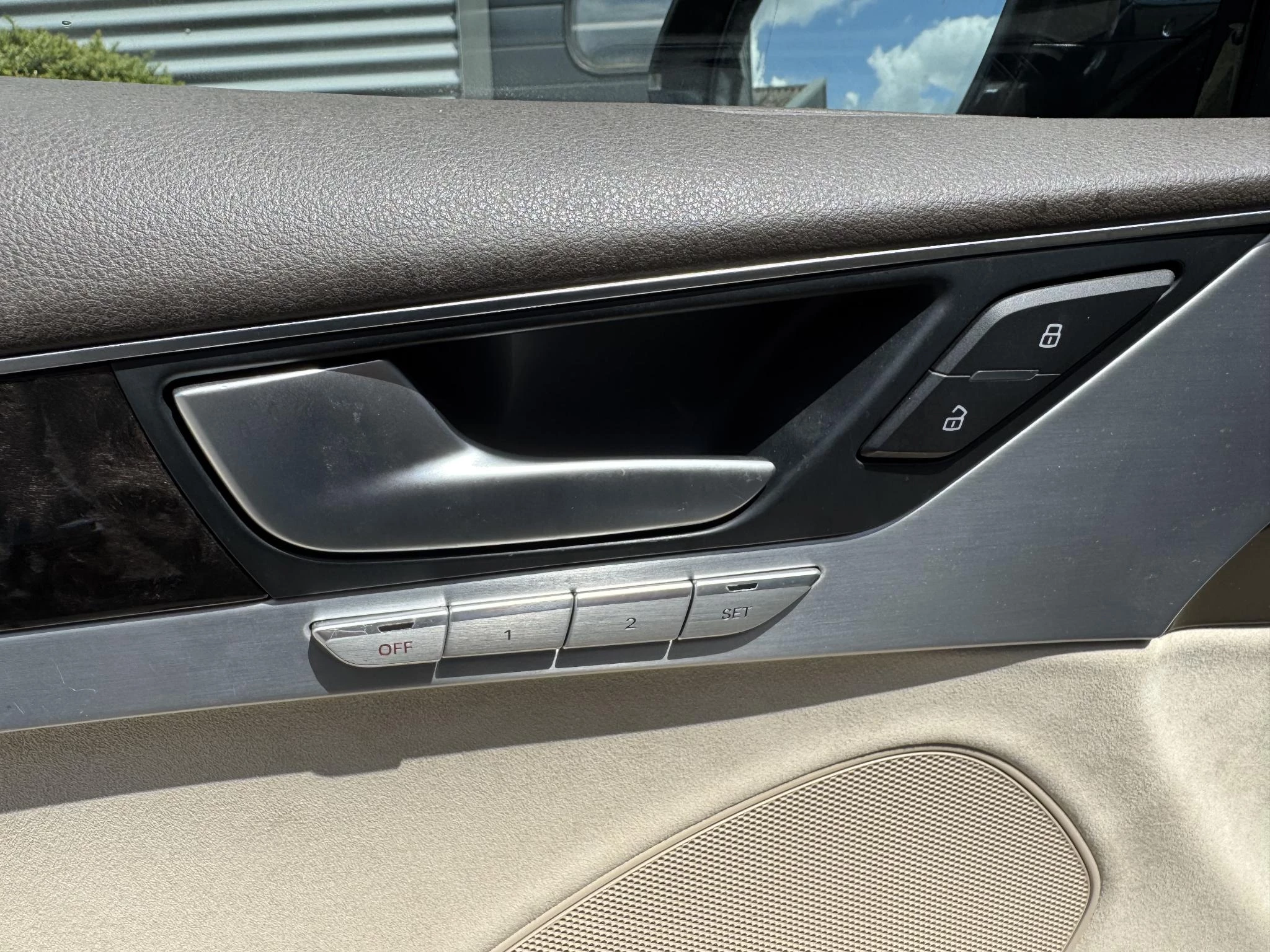 Hoofdafbeelding Audi A8
