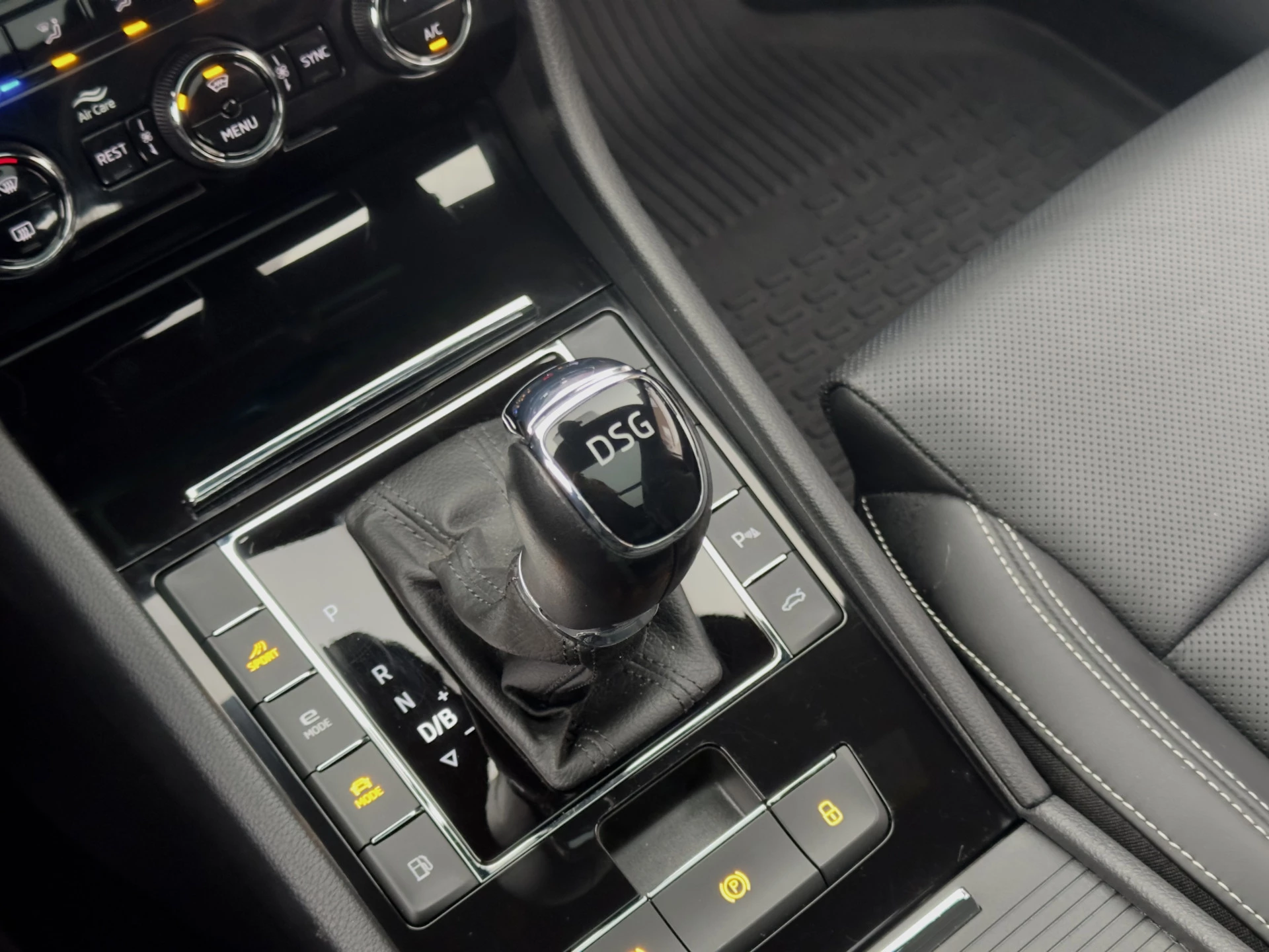 Hoofdafbeelding Škoda Superb