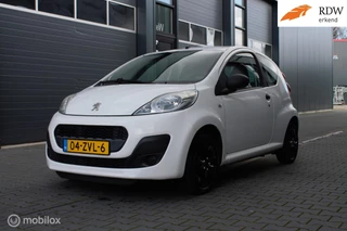 Hoofdafbeelding Peugeot 107 Peugeot 107 1.0 Access Accent | Airco | Apple Carplay