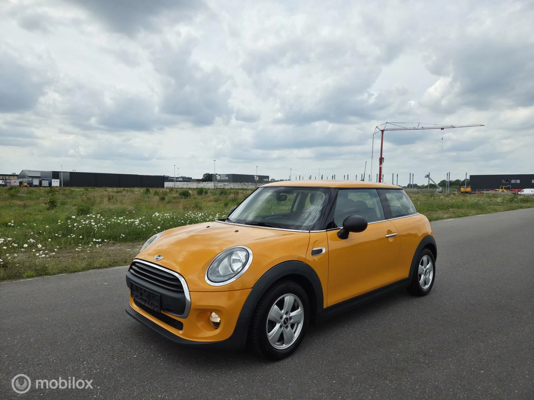Hoofdafbeelding MINI One