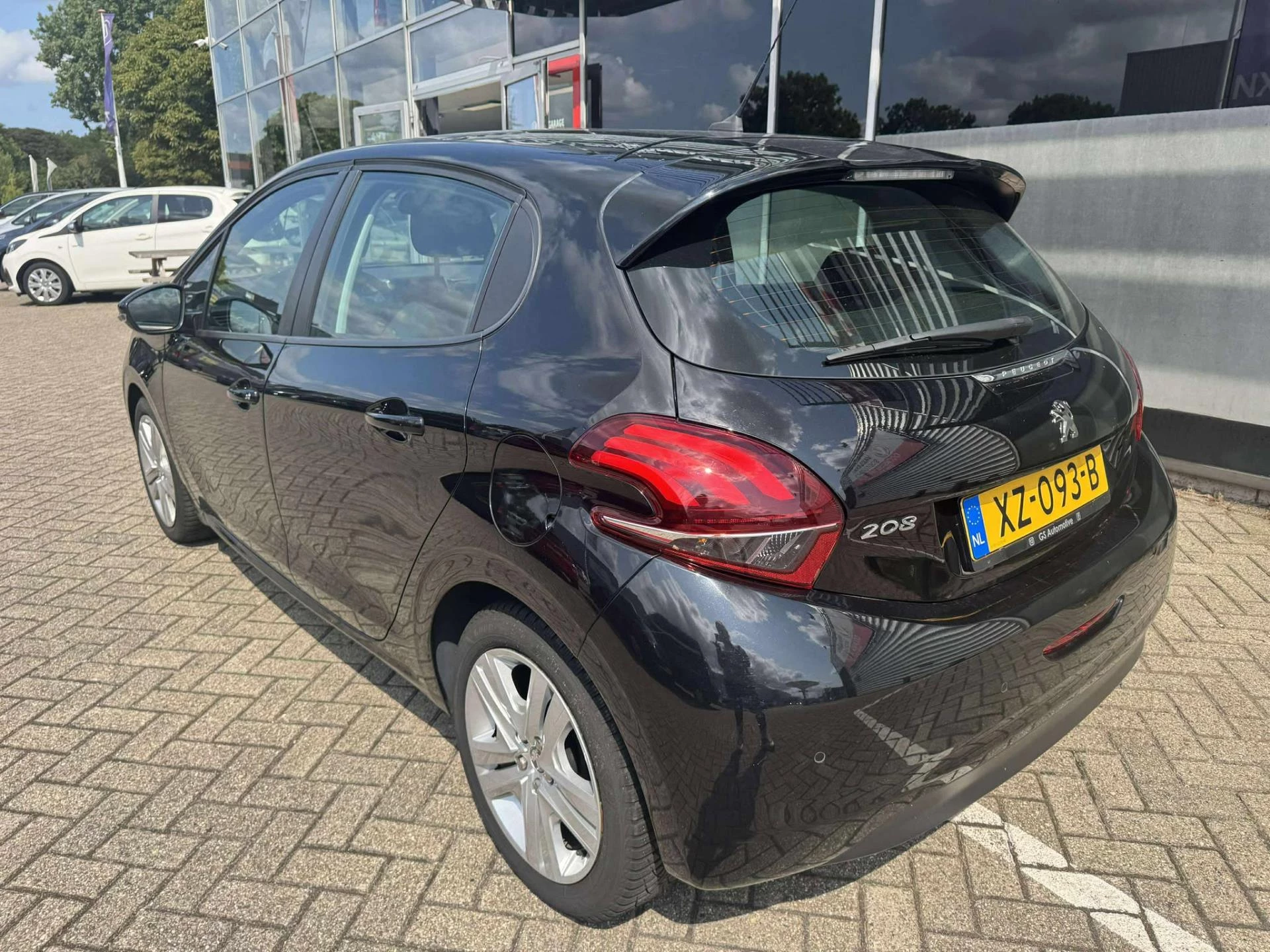Hoofdafbeelding Peugeot 208