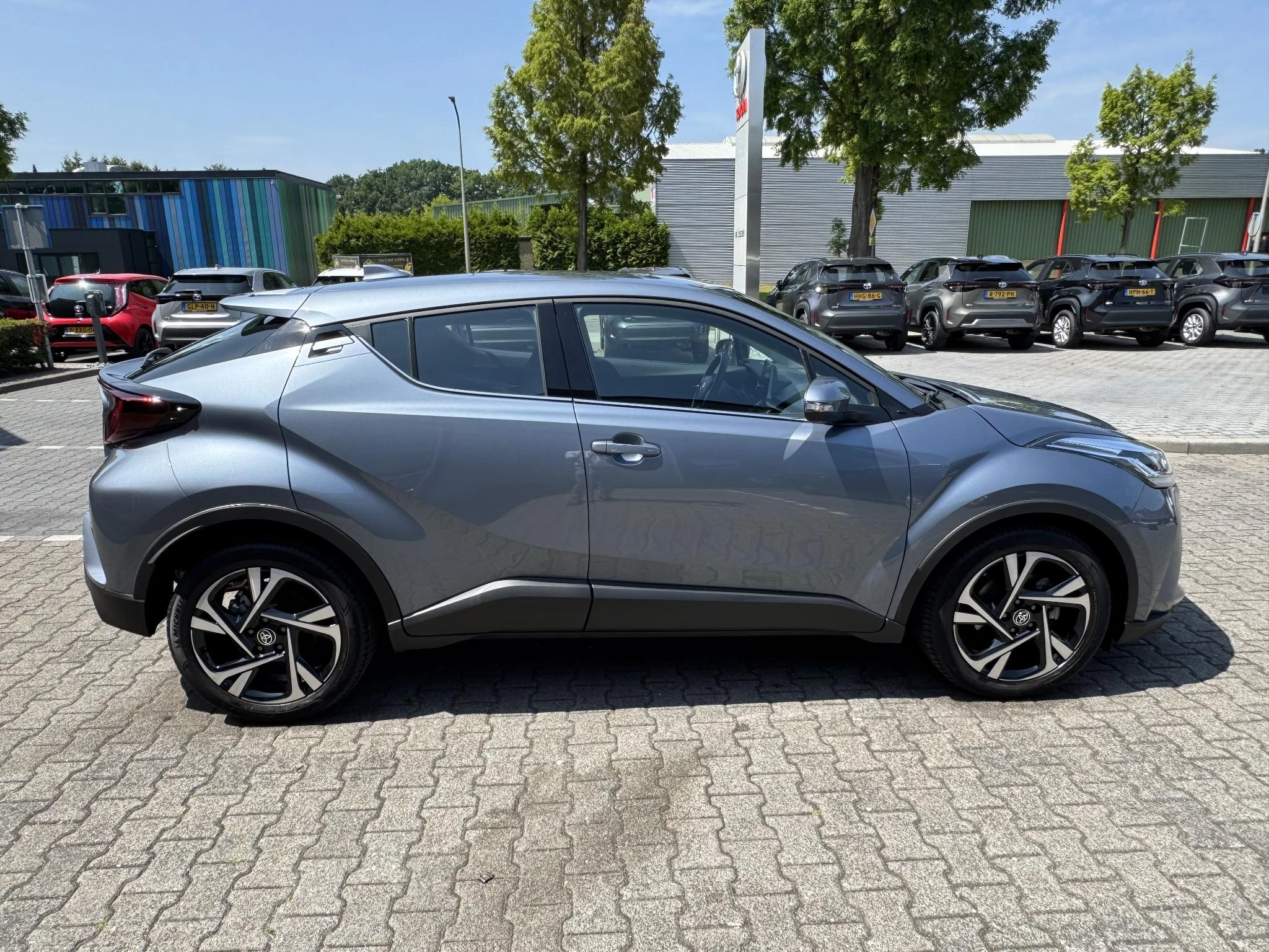 Hoofdafbeelding Toyota C-HR