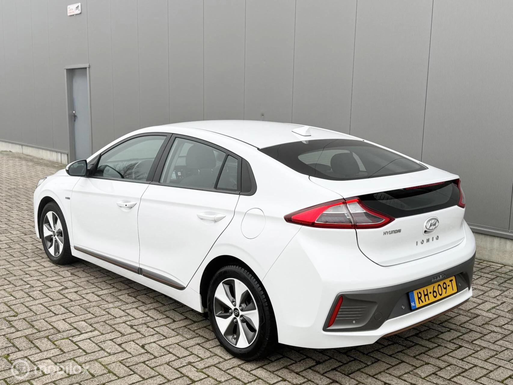 Hoofdafbeelding Hyundai IONIQ