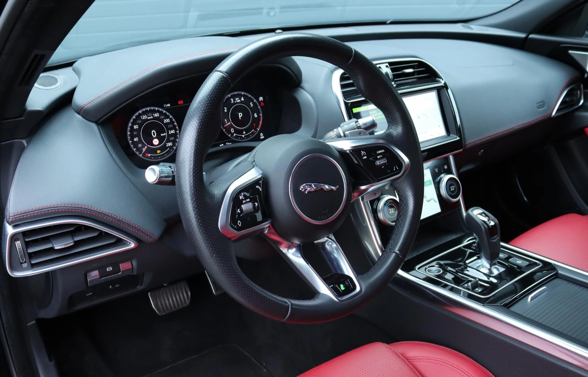 Hoofdafbeelding Jaguar XE