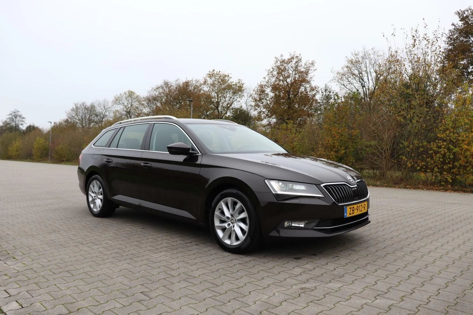 Hoofdafbeelding Škoda Superb