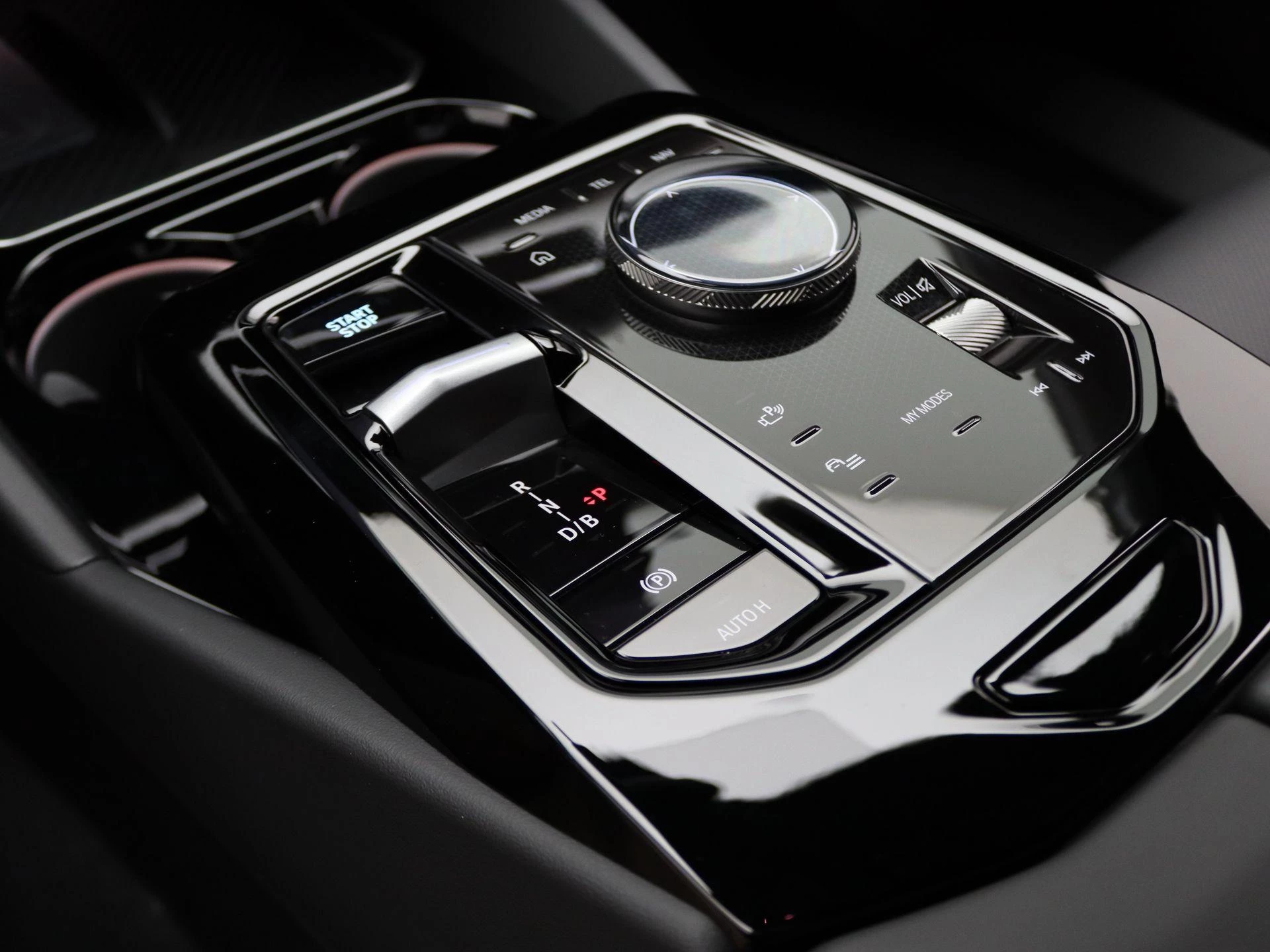 Hoofdafbeelding BMW i5