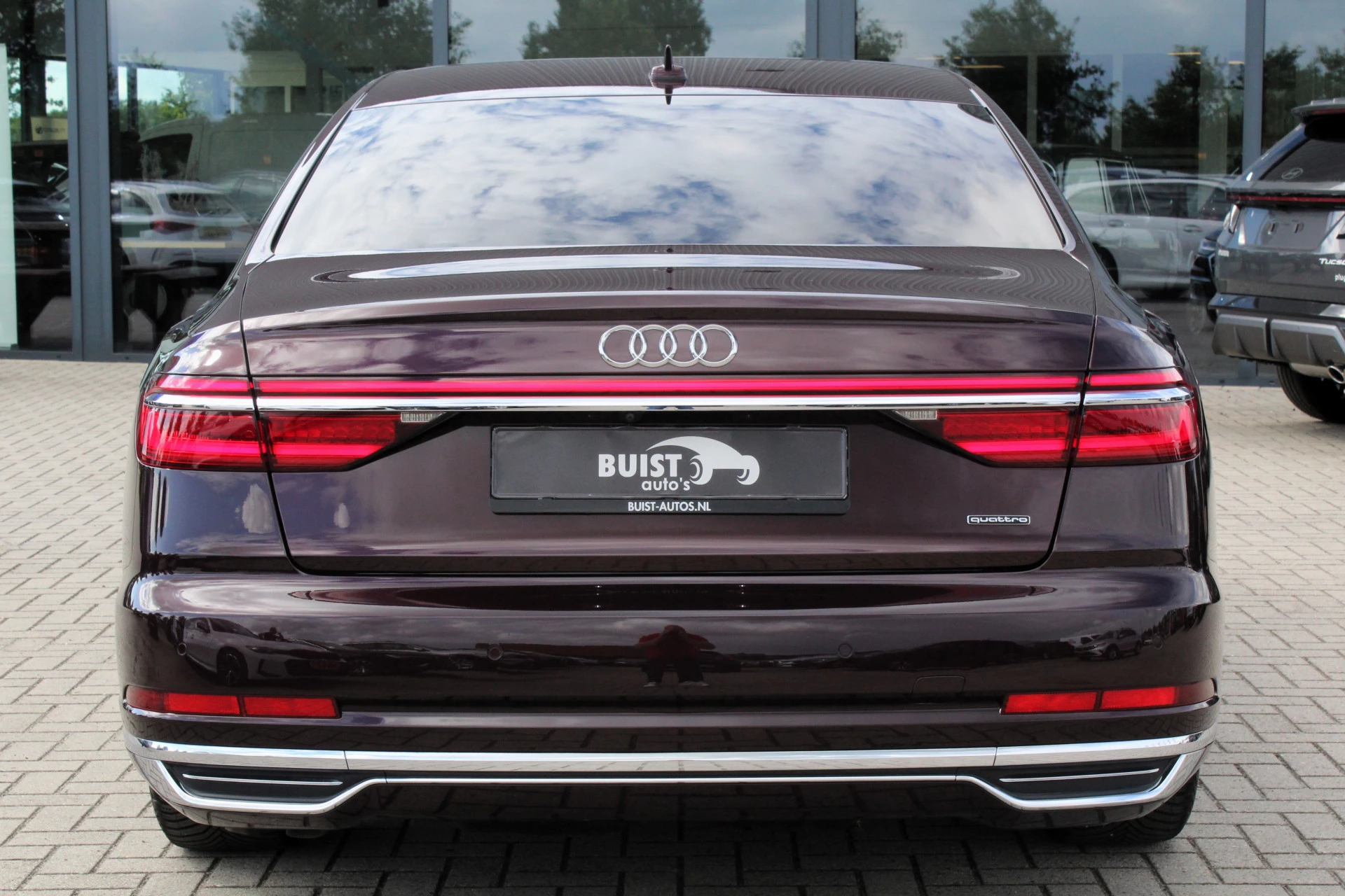 Hoofdafbeelding Audi A8