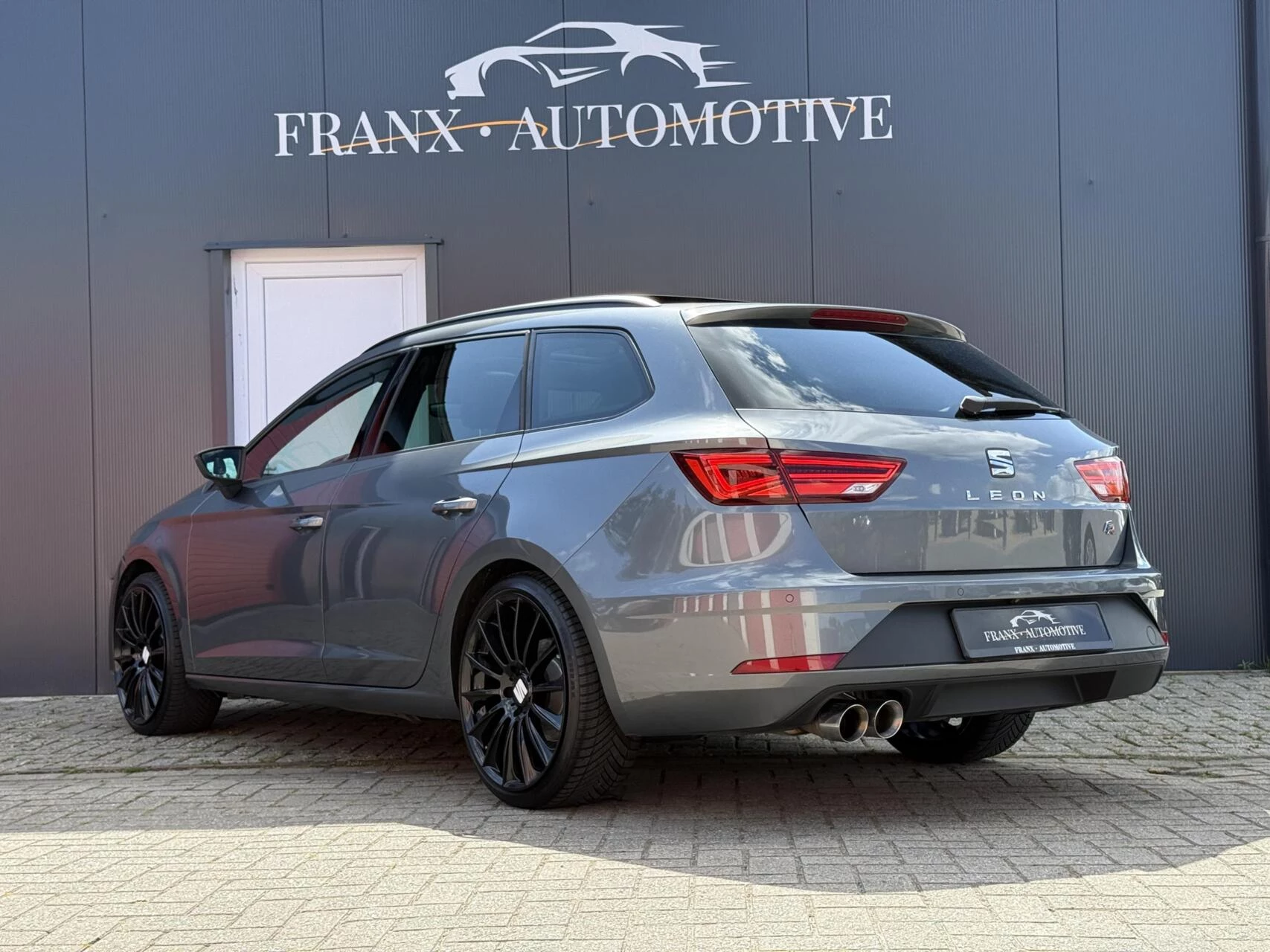 Hoofdafbeelding SEAT Leon