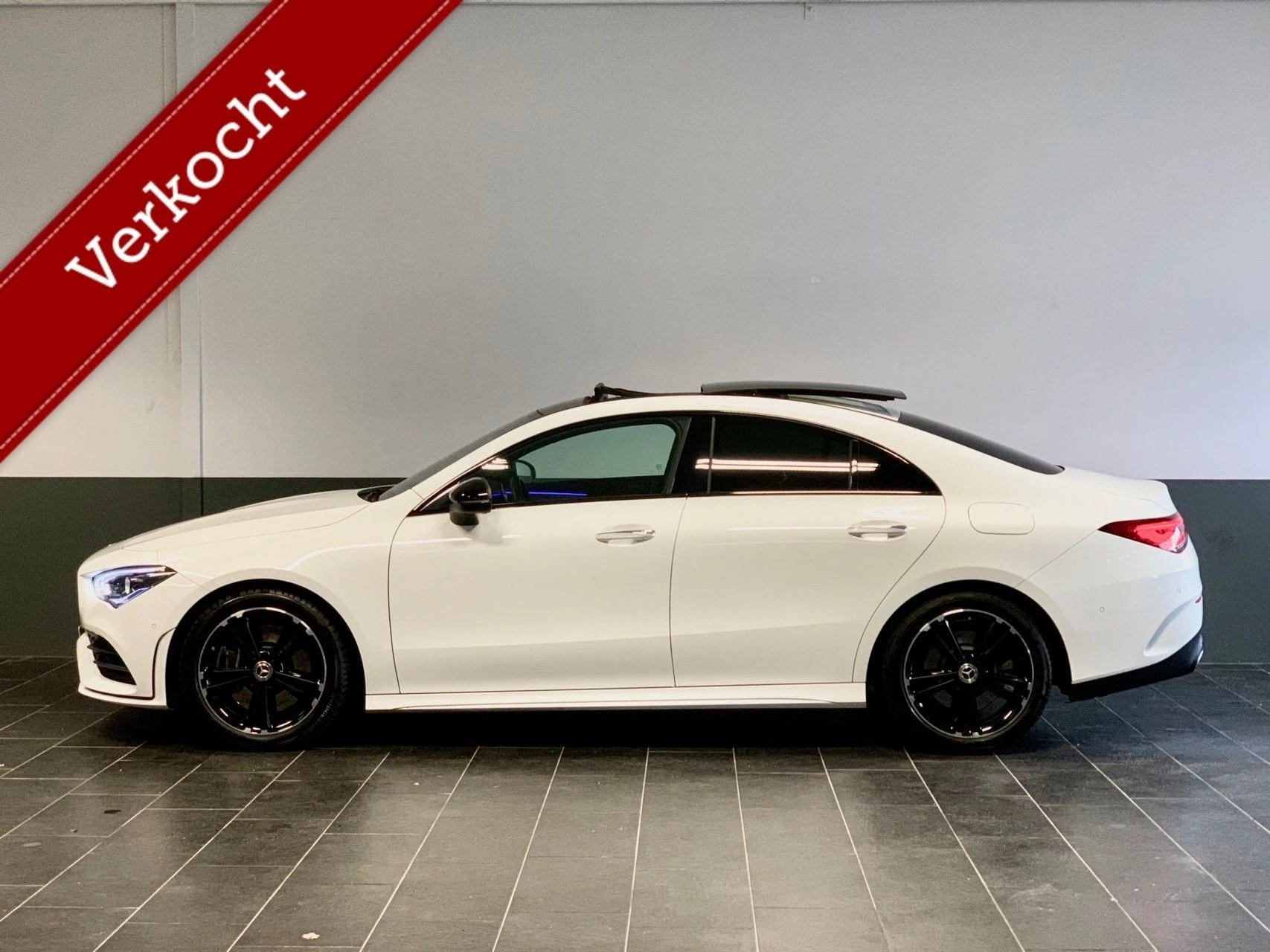 Hoofdafbeelding Mercedes-Benz CLA