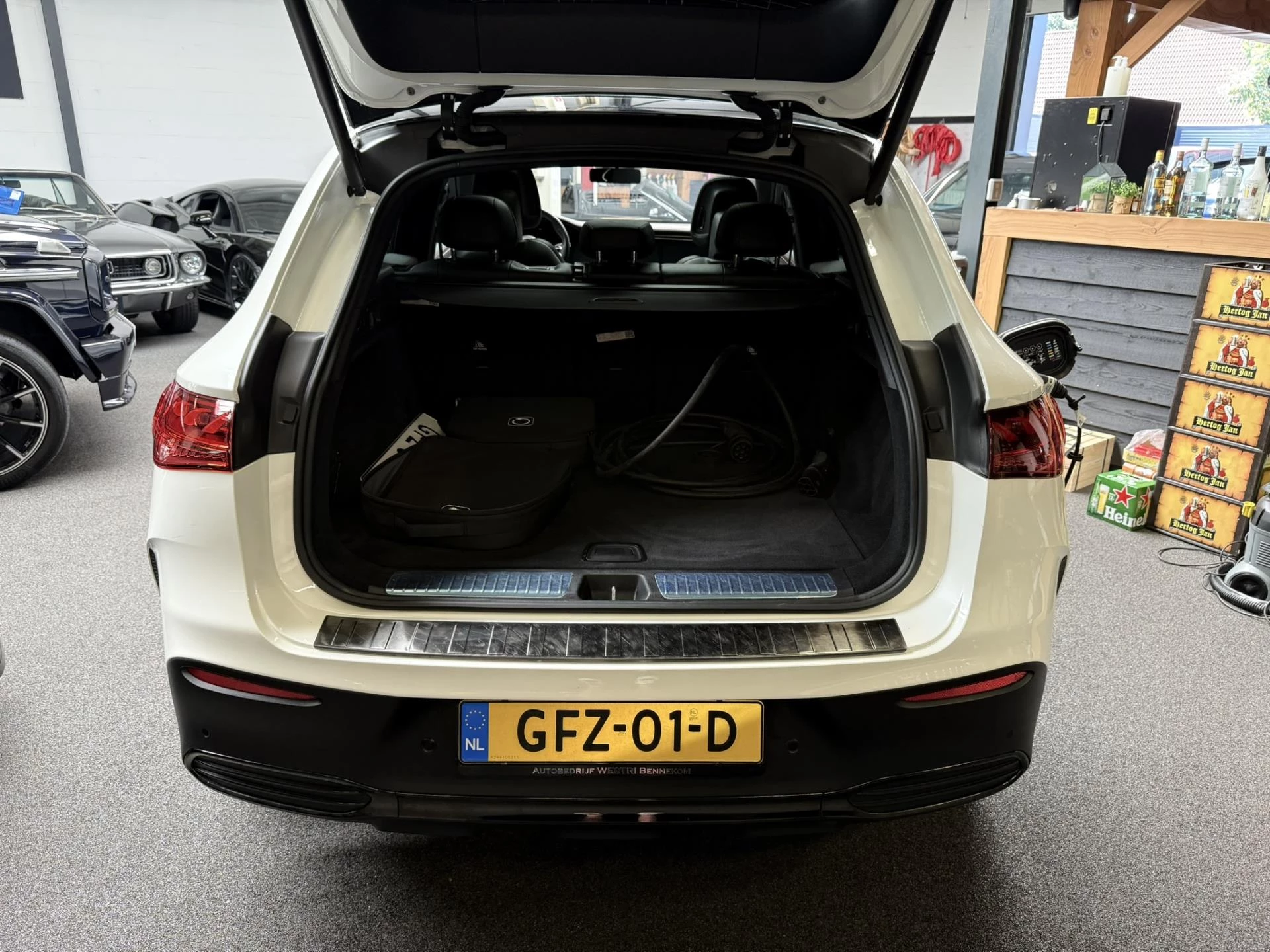 Hoofdafbeelding Mercedes-Benz EQE