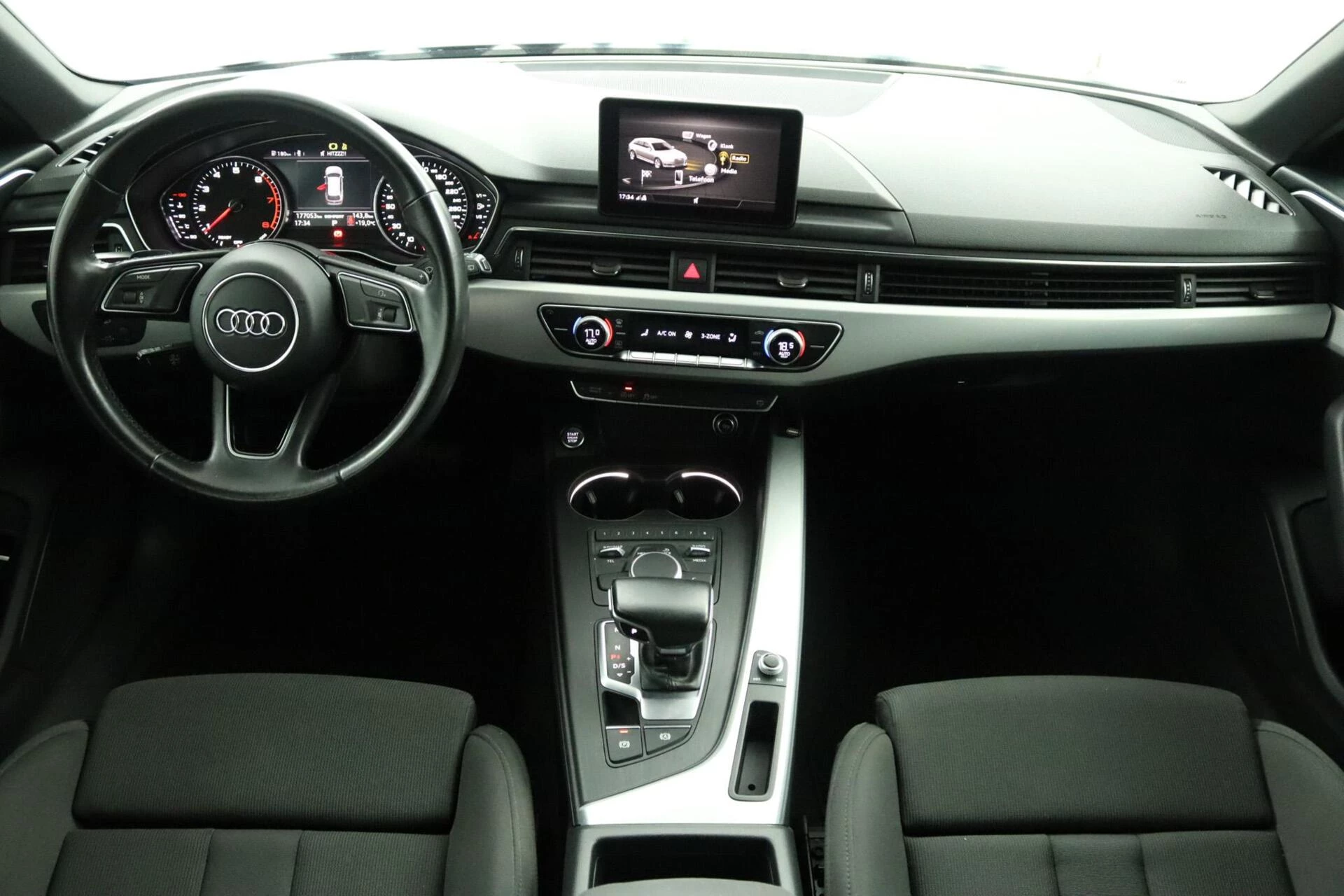 Hoofdafbeelding Audi A4