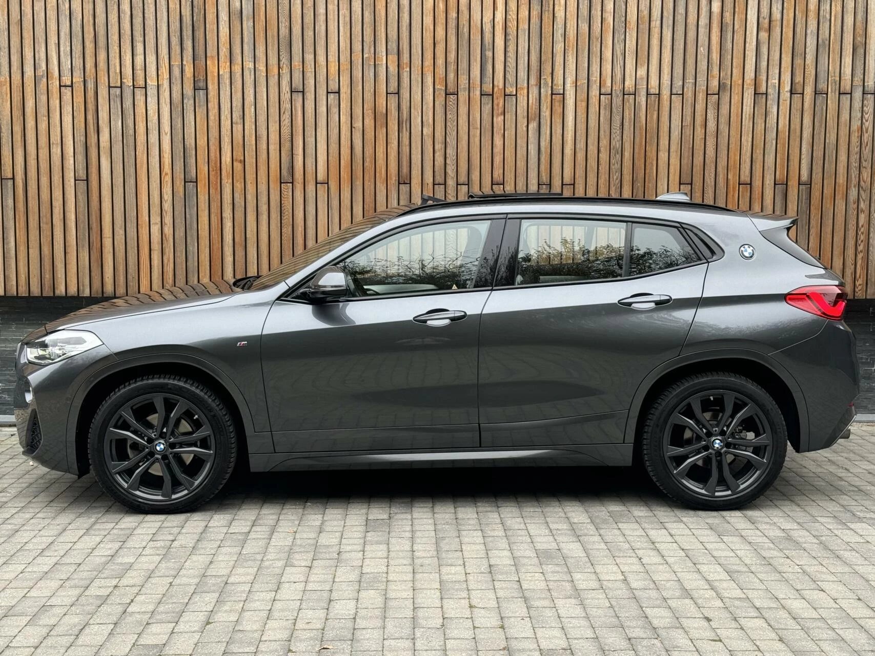 Hoofdafbeelding BMW X2