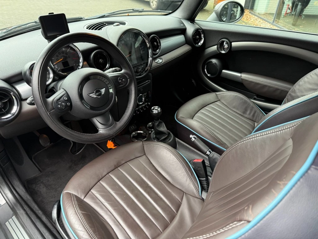 Hoofdafbeelding MINI Cabrio