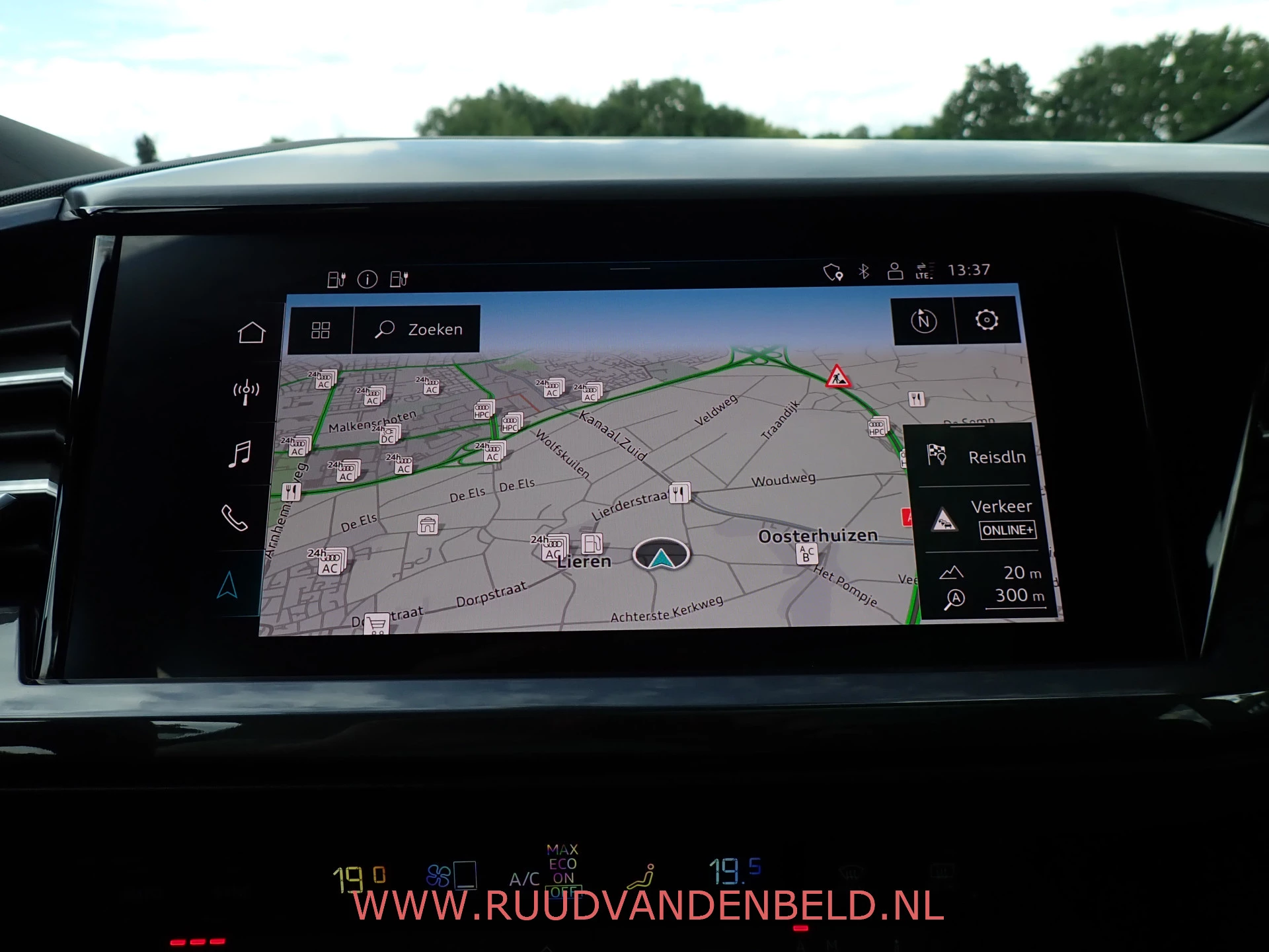 Hoofdafbeelding Audi Q4 e-tron