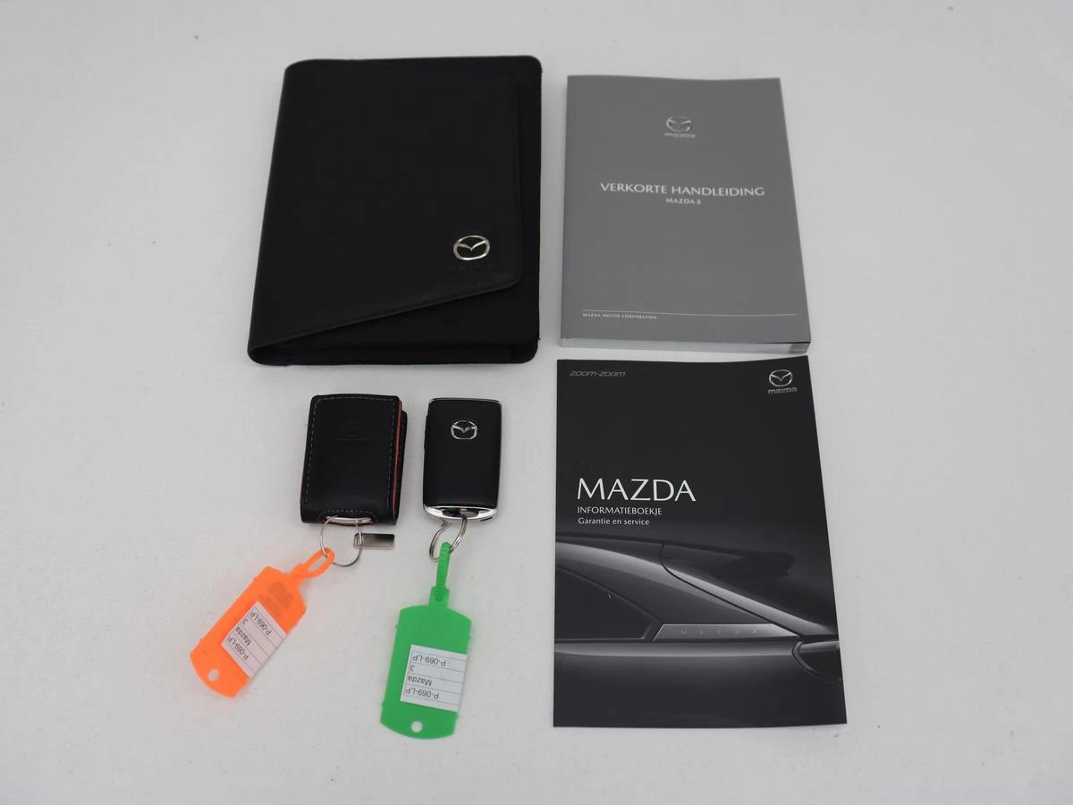 Hoofdafbeelding Mazda 3
