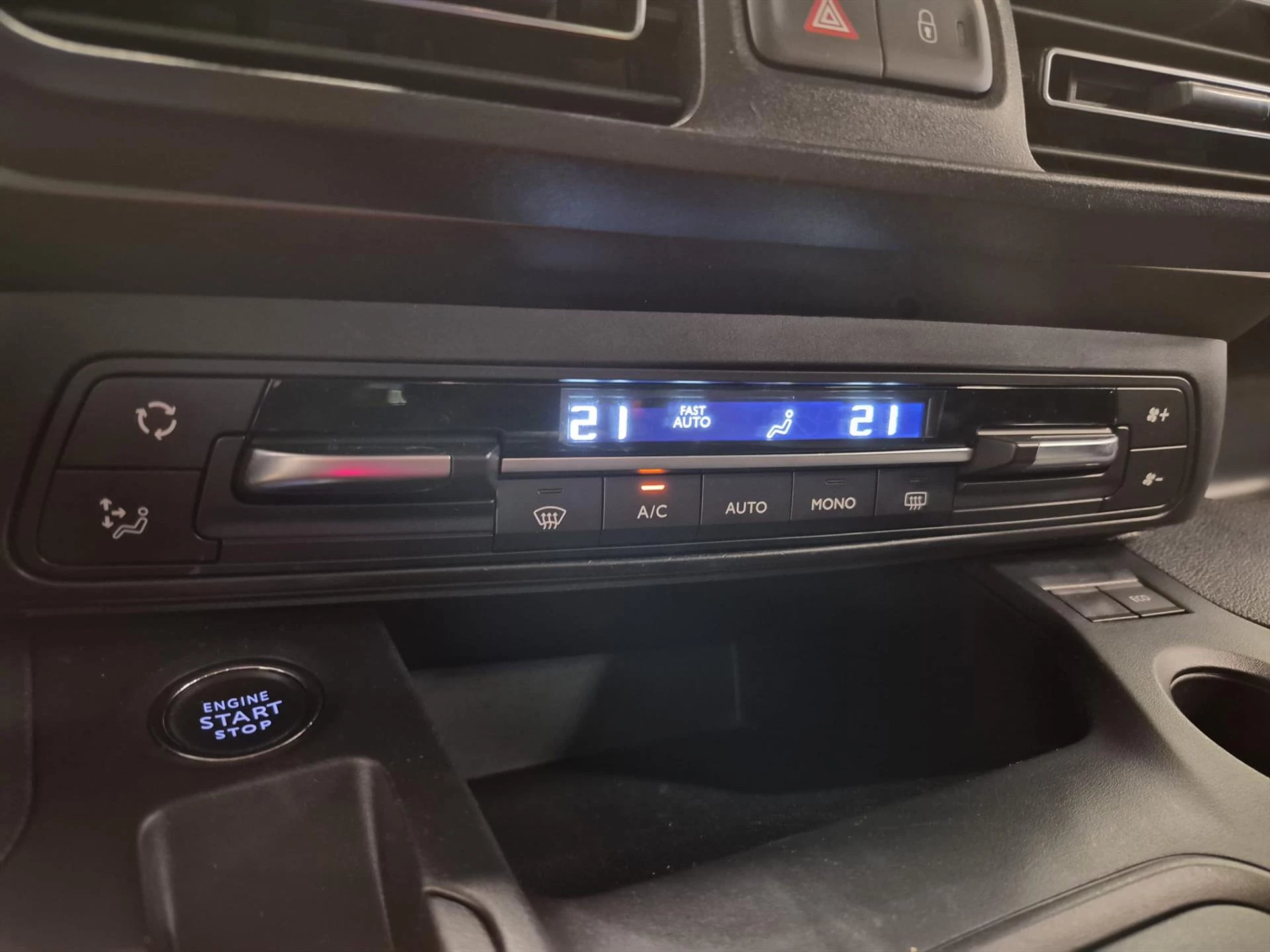 Hoofdafbeelding Peugeot Rifter