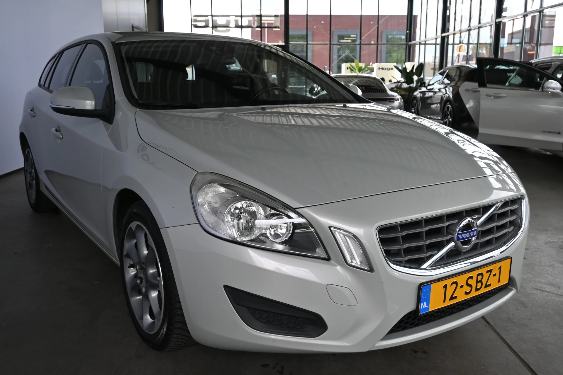 Hoofdafbeelding Volvo V60