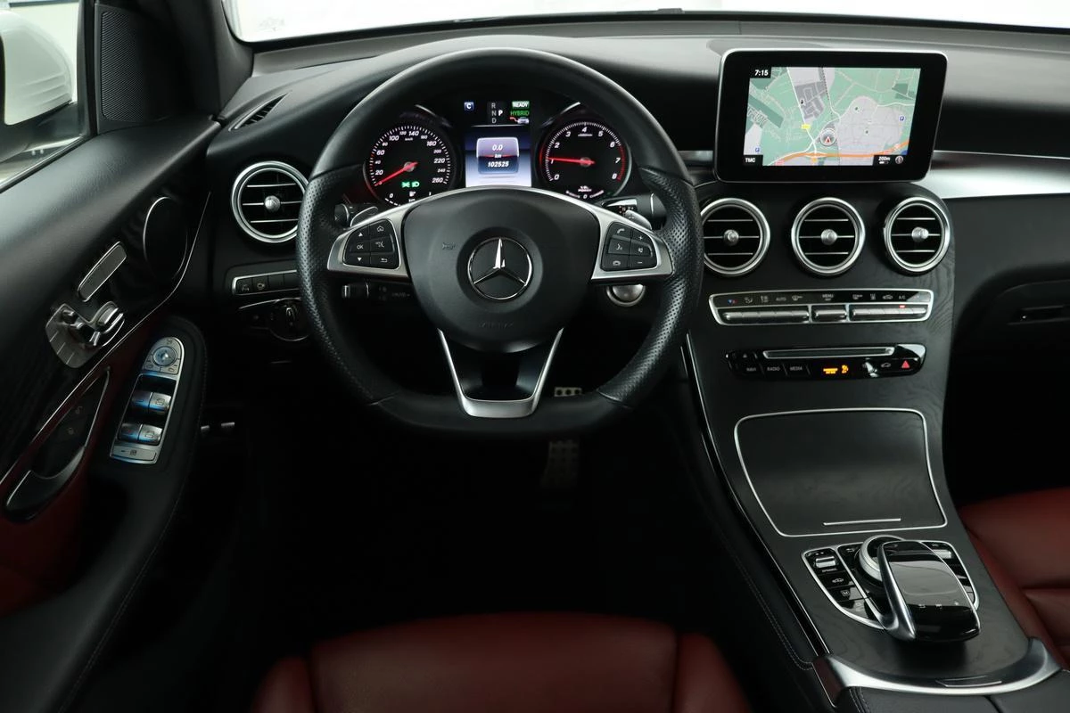 Hoofdafbeelding Mercedes-Benz GLC