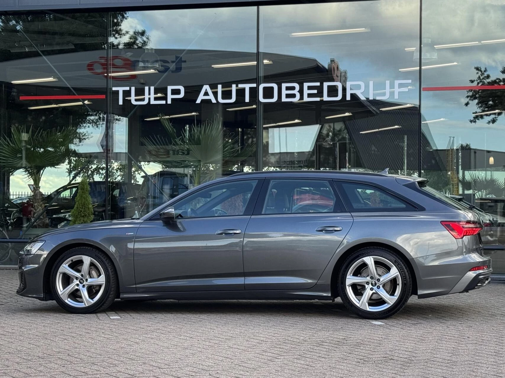 Hoofdafbeelding Audi A6