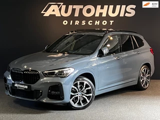 BMW X1 XDrive25e High Executive Edition M Pano/ Storm Bay/ H&K/ Memoryseats/ HeadUp/ ACC/ Camera/ 19"