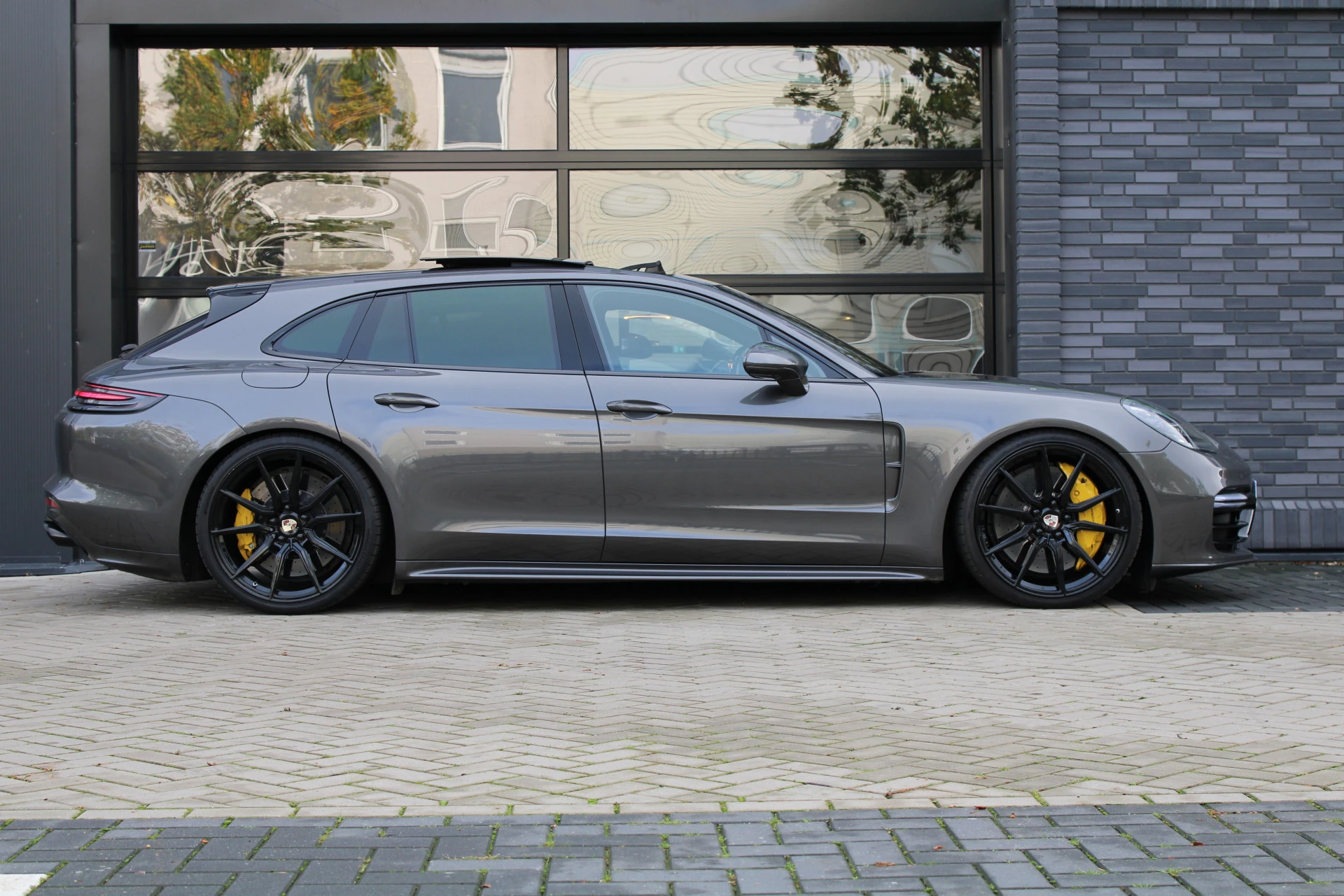 Hoofdafbeelding Porsche Panamera