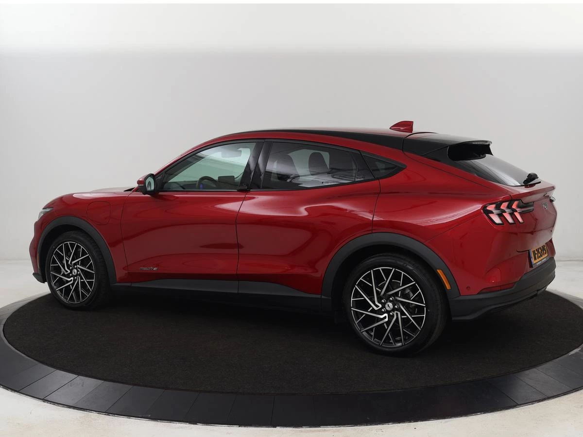 Hoofdafbeelding Ford Mustang Mach-E