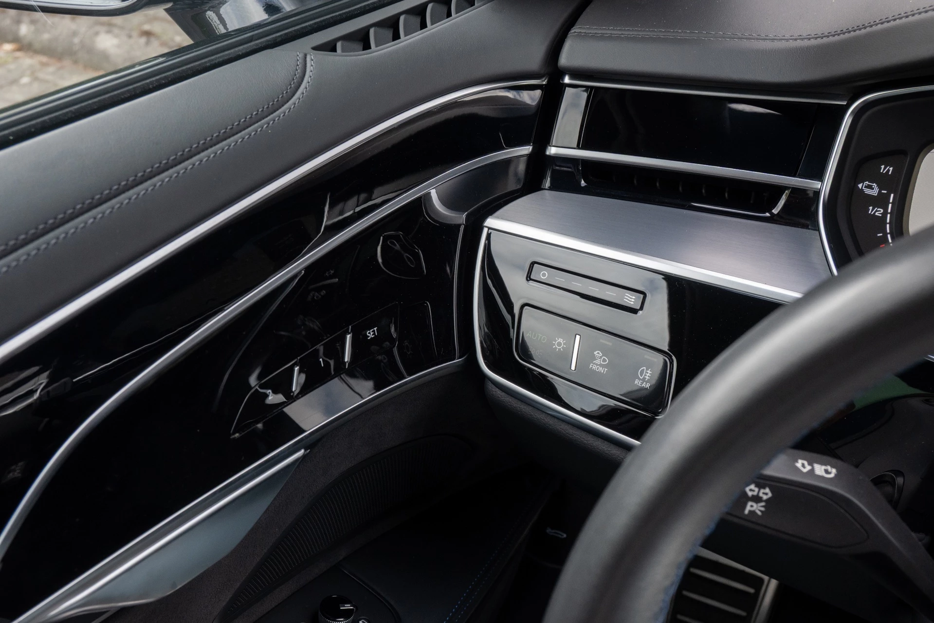 Hoofdafbeelding Audi A8