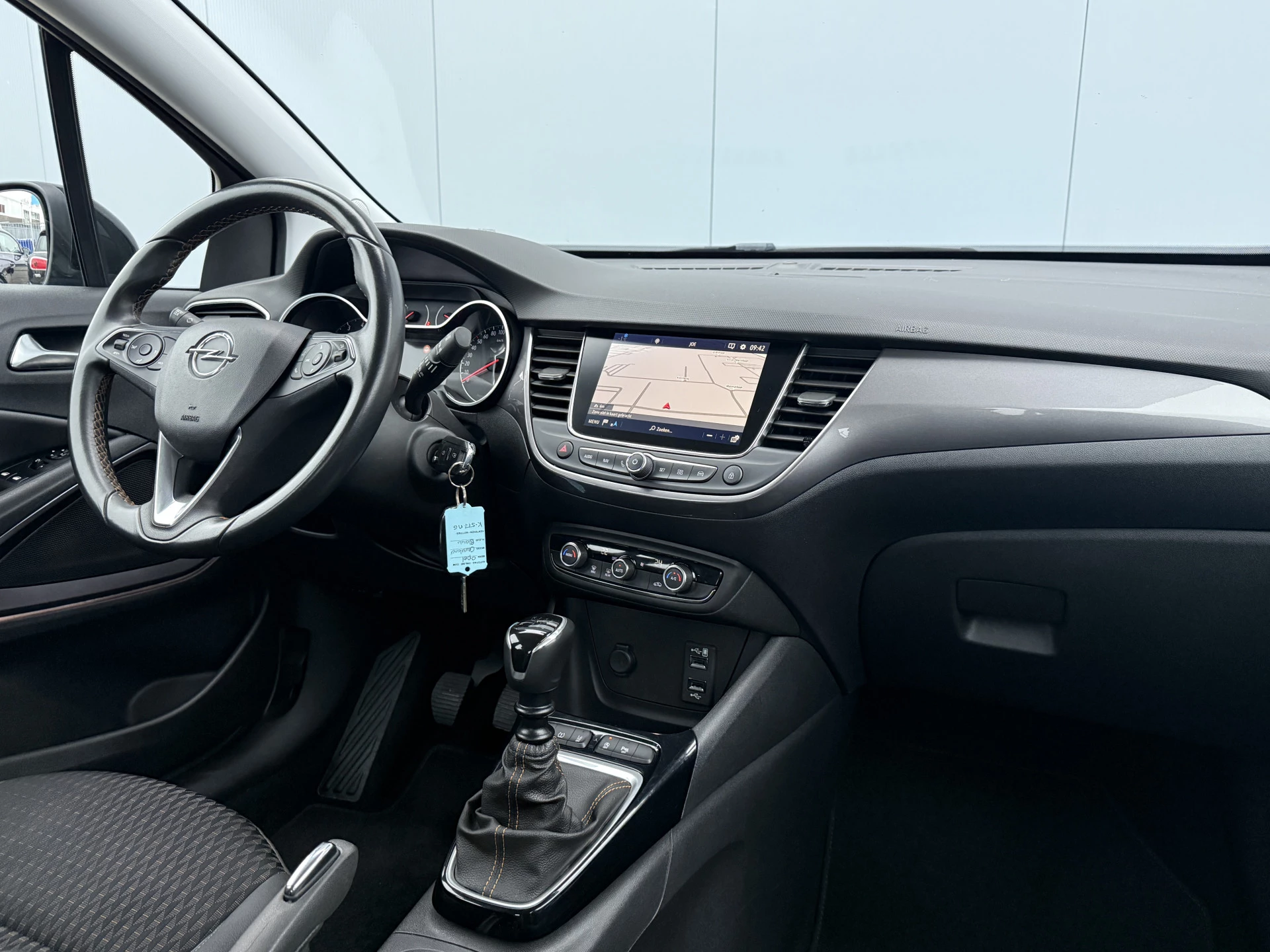 Hoofdafbeelding Opel Crossland X