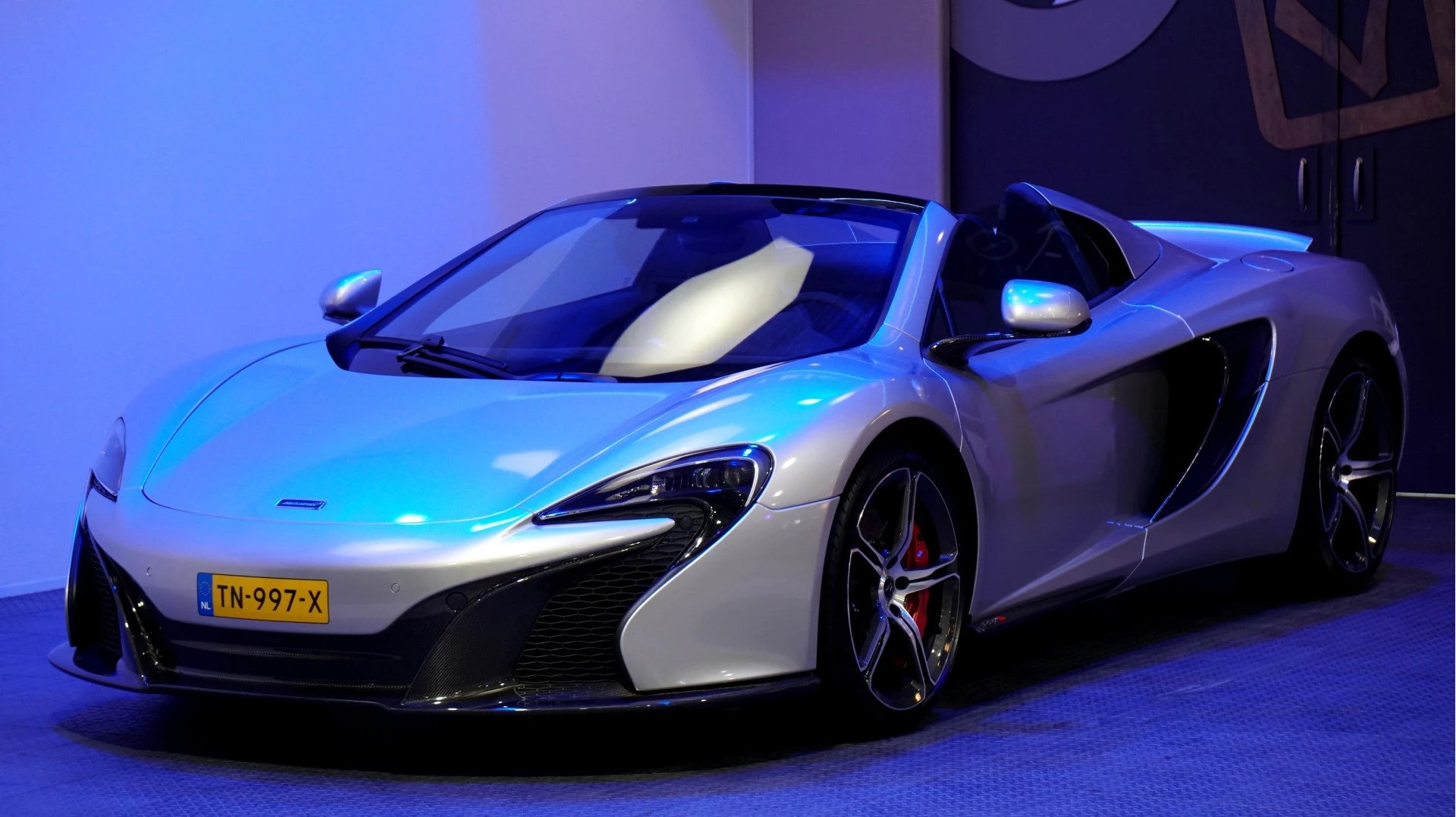 Hoofdafbeelding McLaren 650S