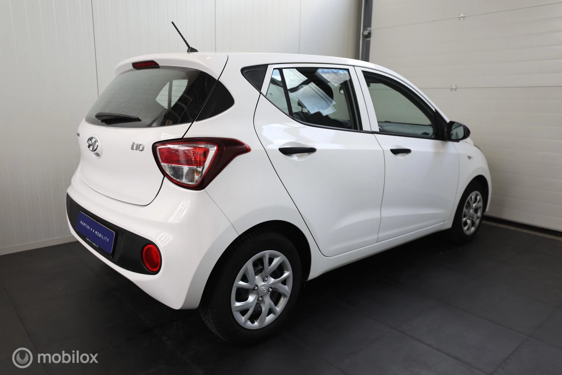 Hoofdafbeelding Hyundai i10