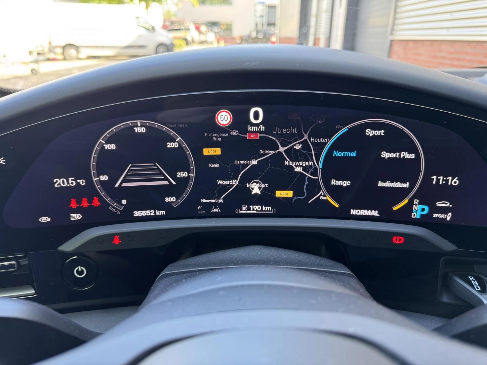 Hoofdafbeelding Porsche Taycan