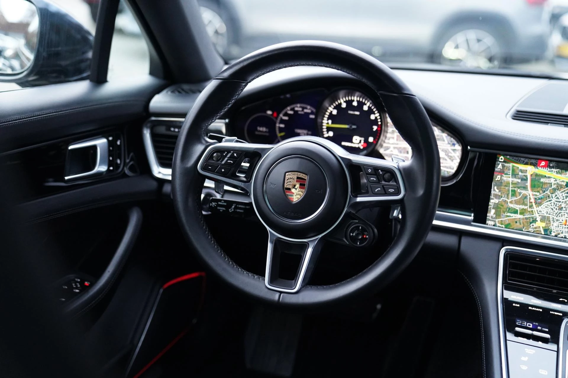 Hoofdafbeelding Porsche Panamera