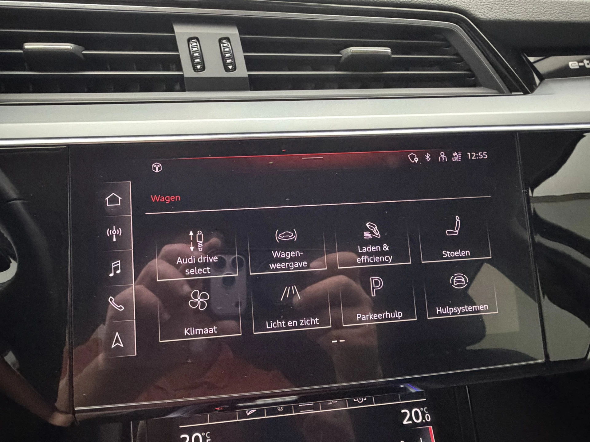 Hoofdafbeelding Audi e-tron