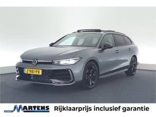 Volkswagen Passat Variant 1.5 eTSI 150pk DSG R-Line Business Black Style Trekhaak Camera Panoramadak Massage Stoelverwarming Navigatie