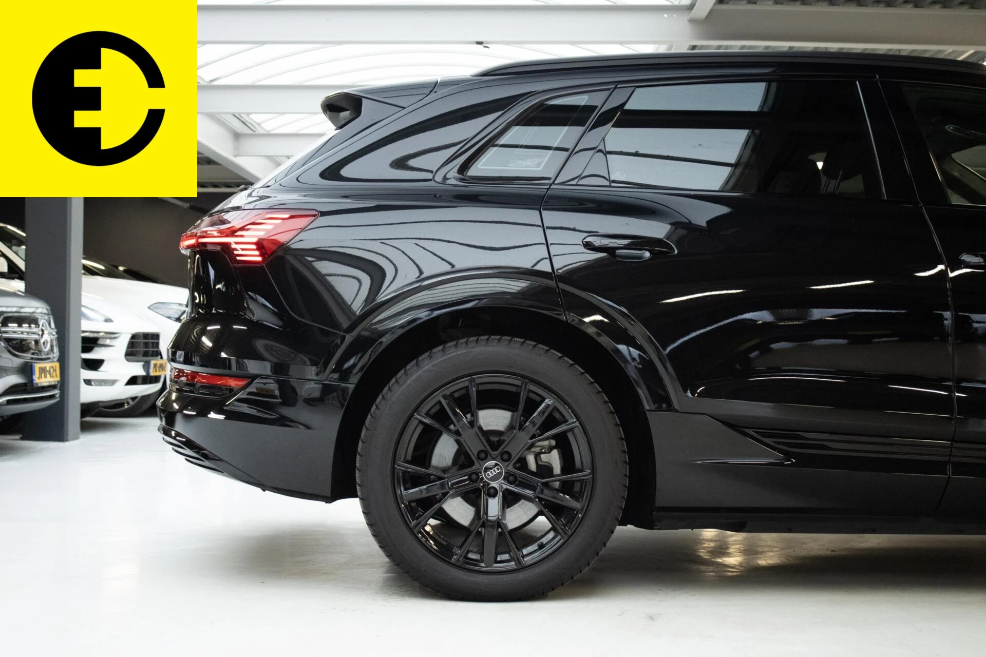 Hoofdafbeelding Audi e-tron