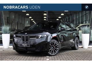 Hoofdafbeelding BMW iX3 BMW iX3 50 xDrive M Sport / Panoramadak / Trekhaak / Sportstoelen / Parking Assistant Professional / Stuurverwarming / Head-Up / Harman-Kardon / Stoelverwarming