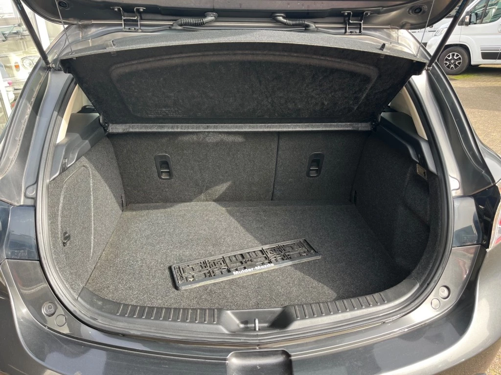 Hoofdafbeelding Mazda 3