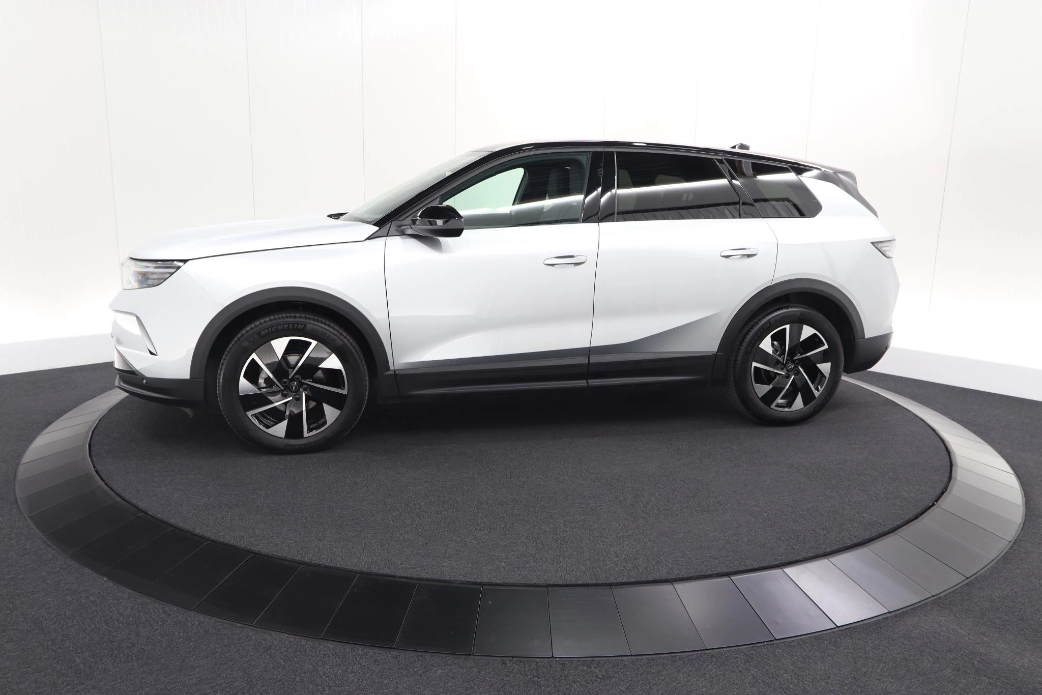 Hoofdafbeelding Opel Grandland