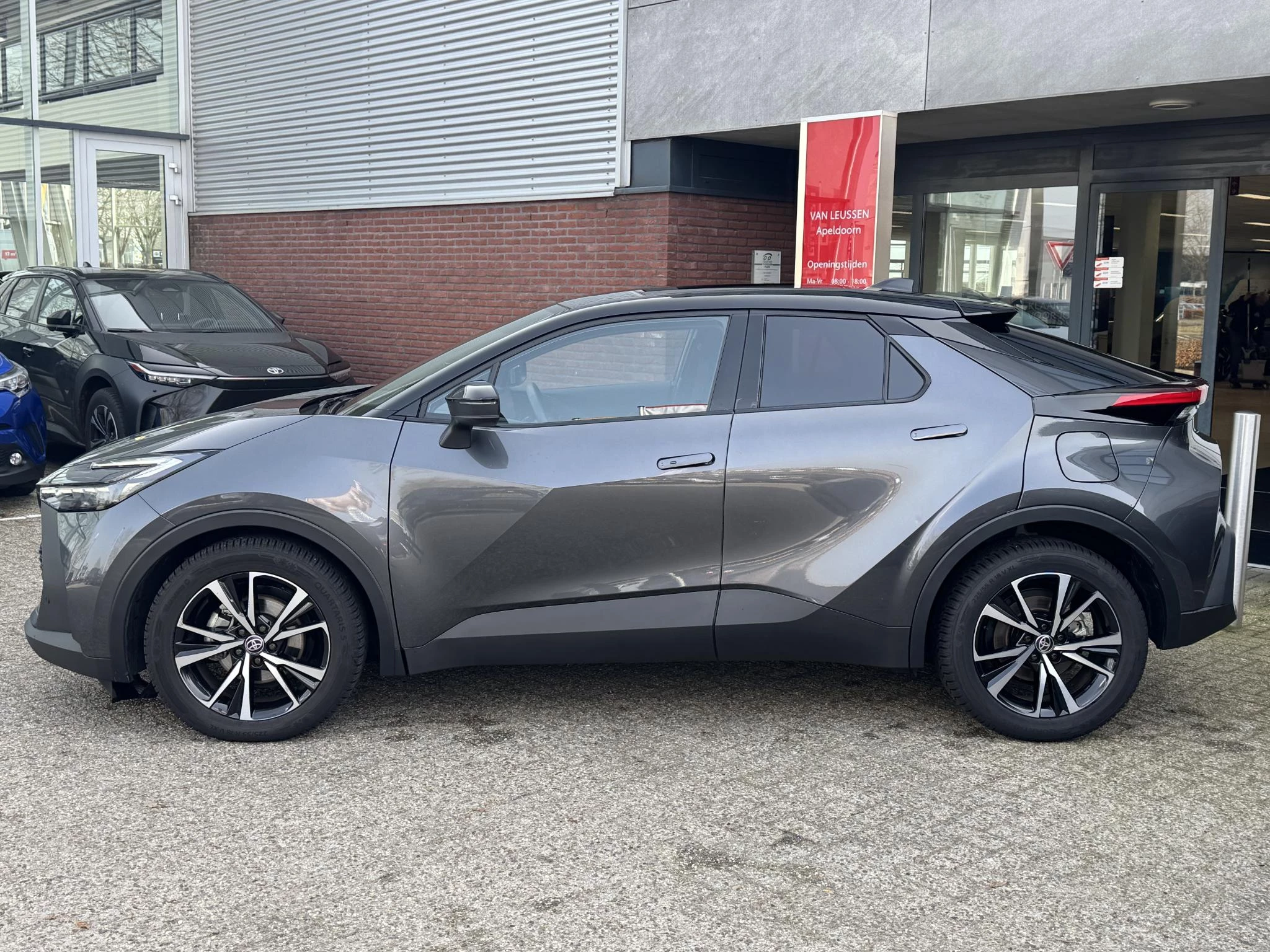 Hoofdafbeelding Toyota C-HR