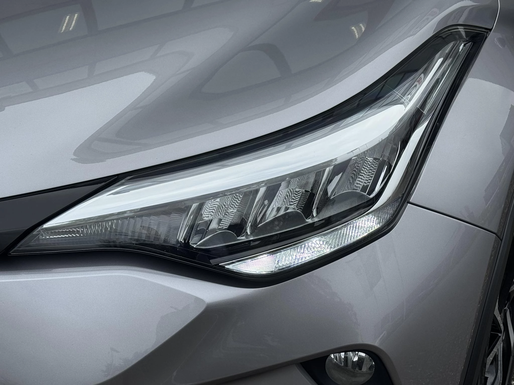 Hoofdafbeelding Toyota C-HR