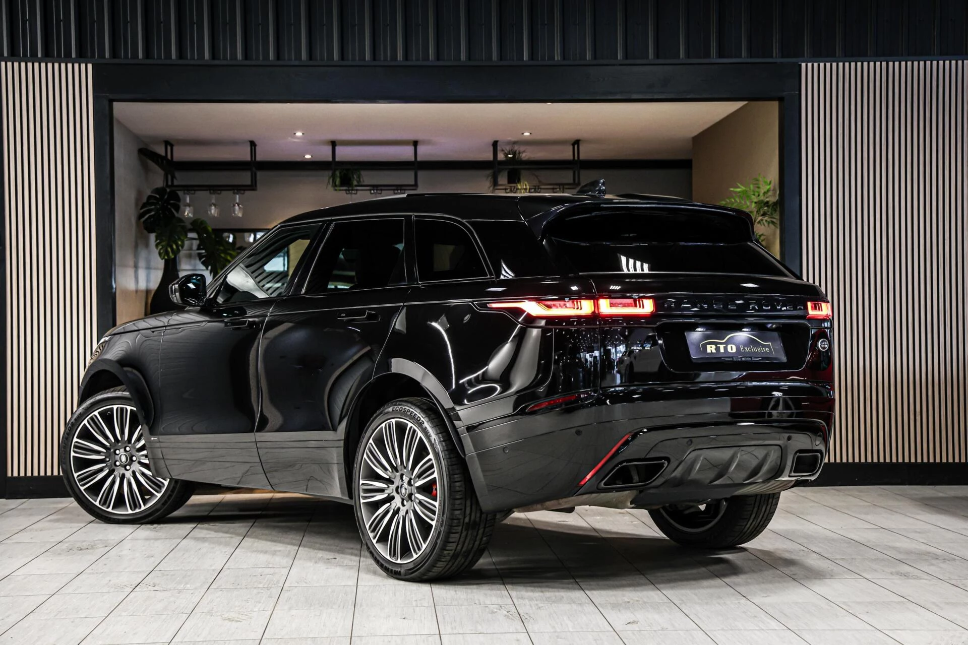 Hoofdafbeelding Land Rover Range Rover Velar