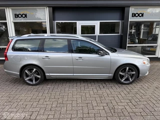 Hoofdafbeelding Volvo V70 Volvo V70 1.6 T4 R-Edition Automaat navi xenon pdc trekhaak