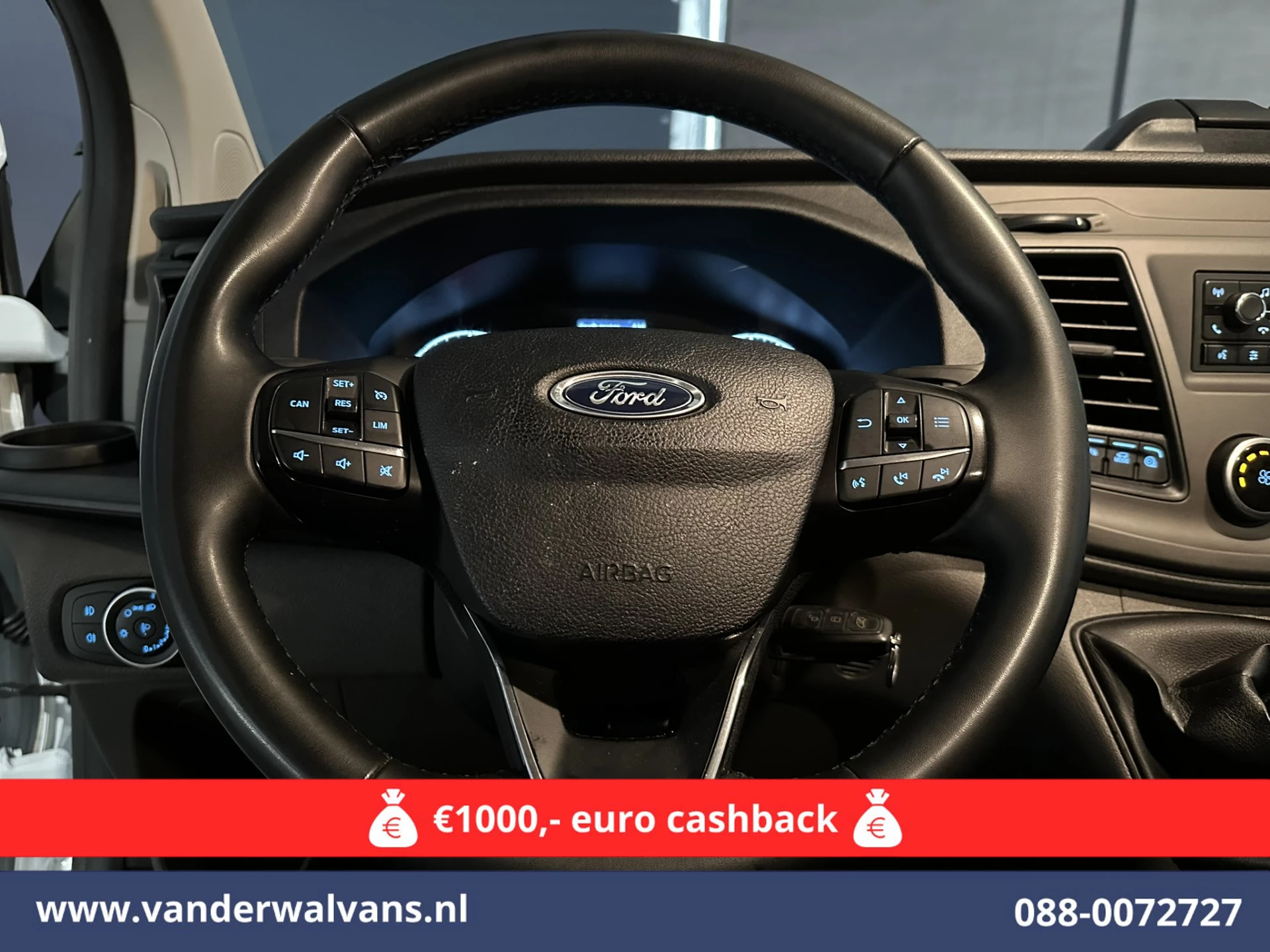 Hoofdafbeelding Ford Transit Custom