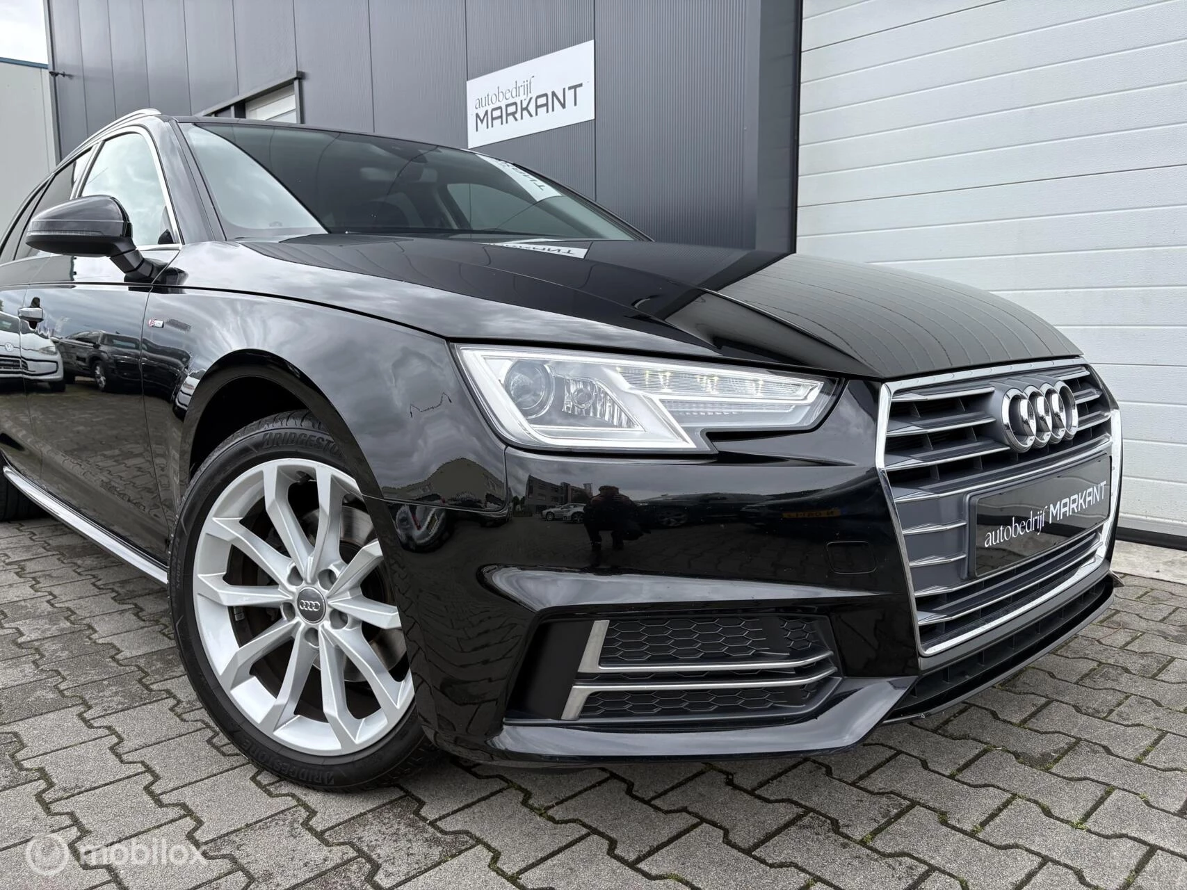 Hoofdafbeelding Audi A4